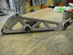 Fußrastenhalter, links