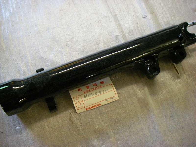 GABELTAUCHROHR VORNE RE.