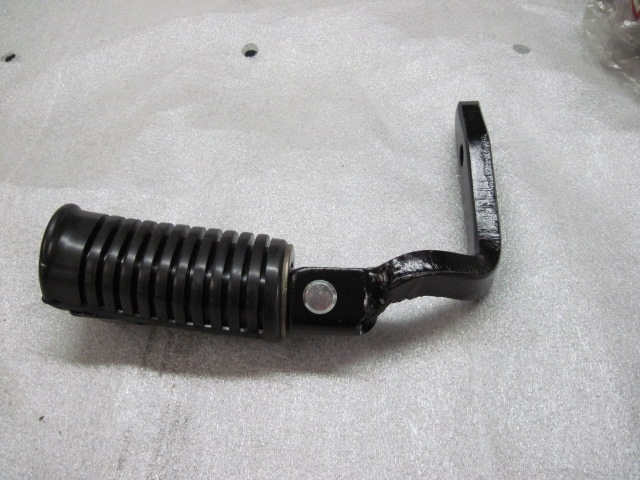 Fußraste, rechts mit Halter, kpl.