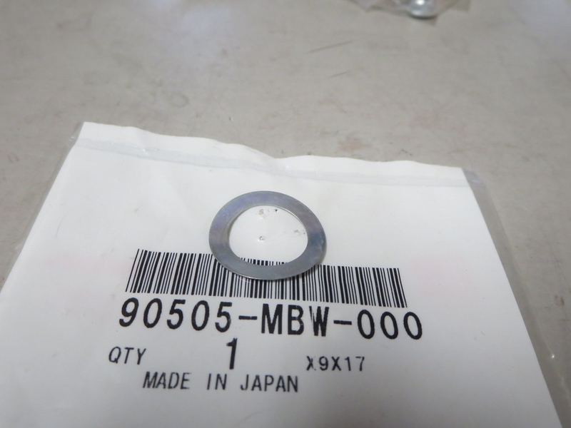 UNTERLEGSCHEIBE (GEWELLT)