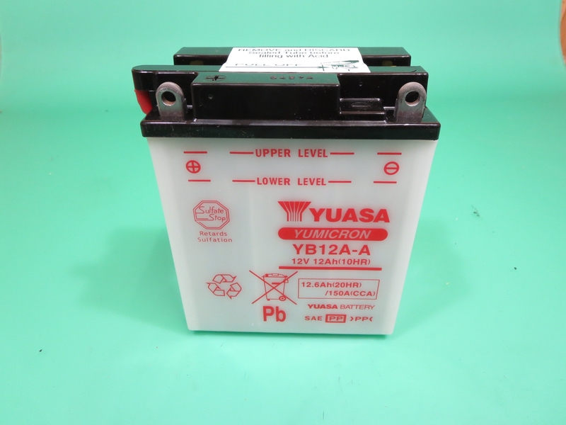 BATTERIE YUASA YB12A-A