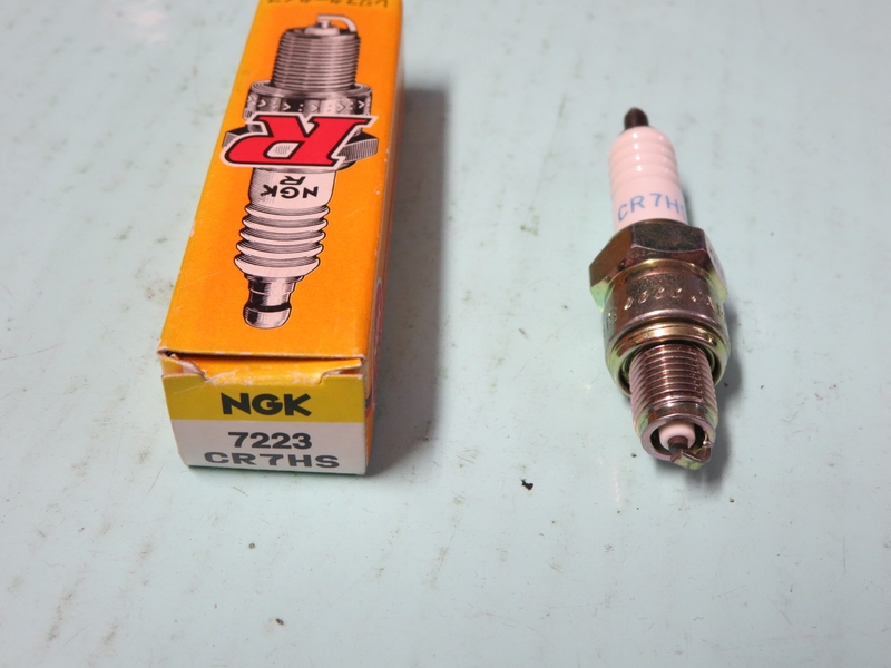 Zündkerze NGK 7223