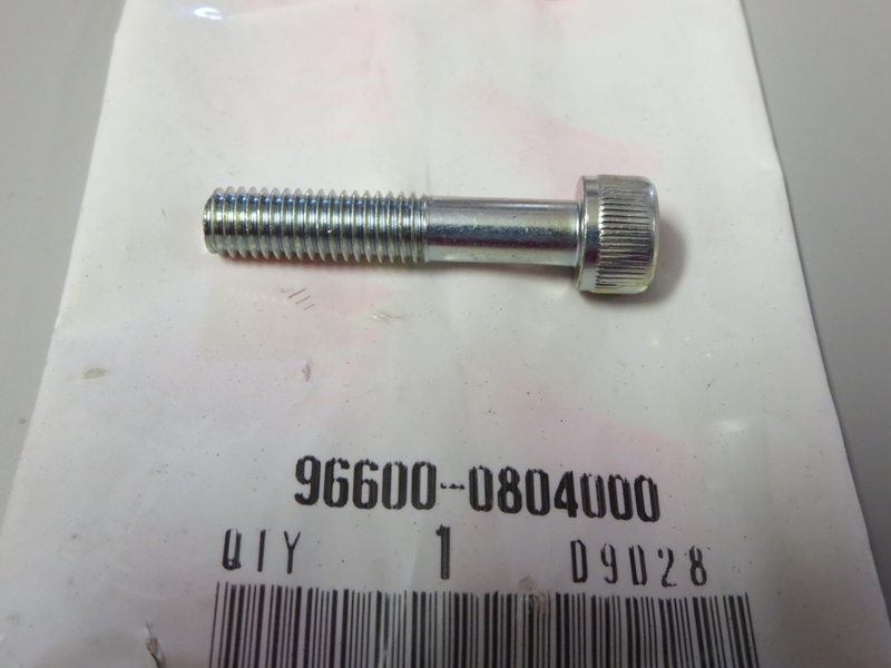 INNENSECHSKANTSCHRAUBE, 8