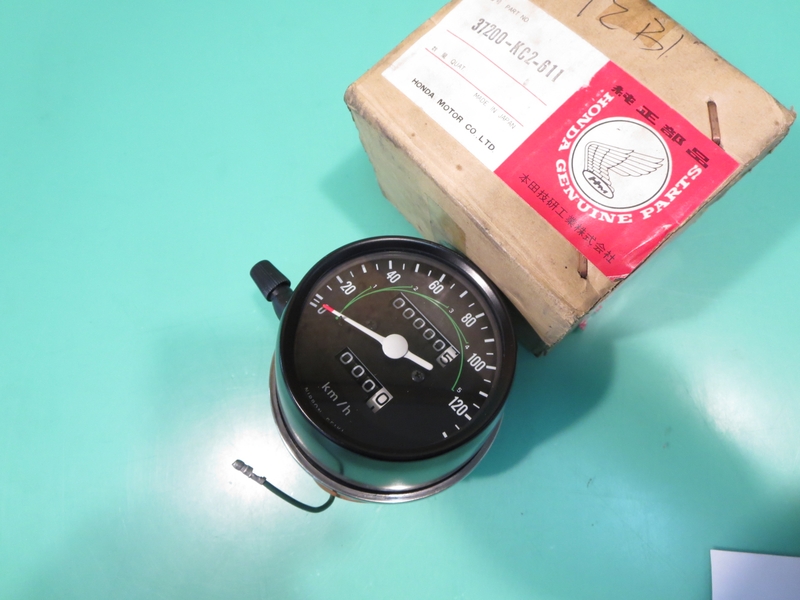 Tachometer 37200-KC2-611