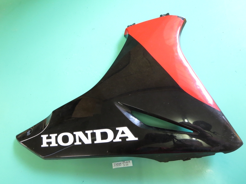 Verkleidung, vorne, rechts, unten