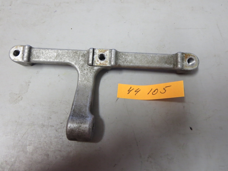 Halter Zündspulen vorne