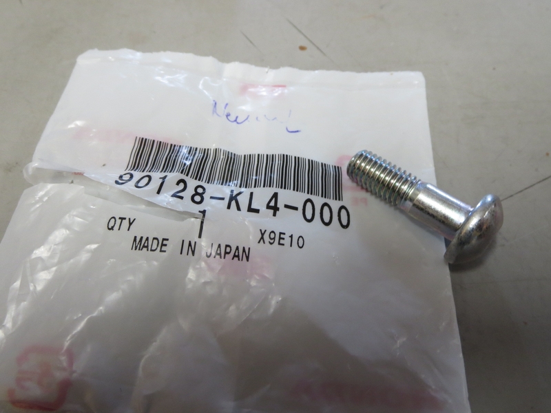 FIXIERSCHRAUBE, KETTENRAD