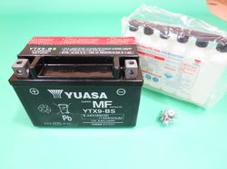 Batterie, YUASA YTX9-BS