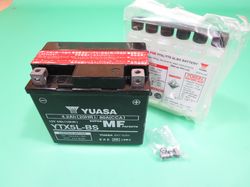 Batterie, YUASA YTX5L-BS